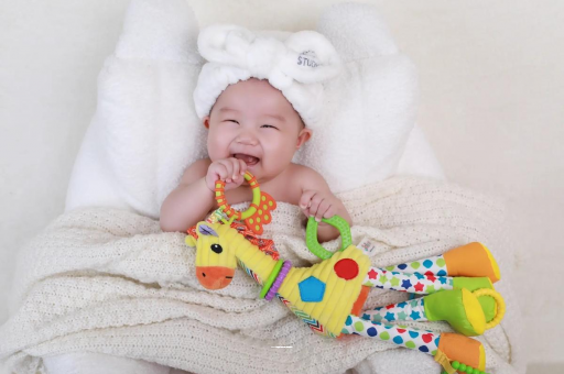 乳山宝宝的口欲期